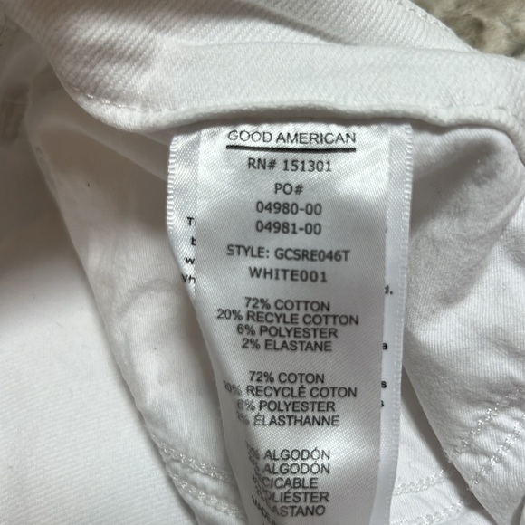 Good American White jeans. Size 6 /28 - Picture 8 of 12